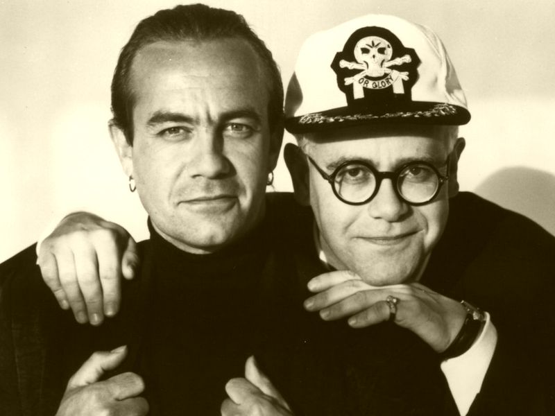 Elton John Cuts New Zealand Concert Short