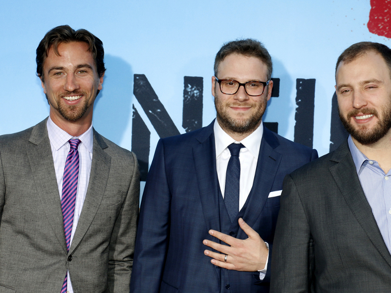 Celebrity Gossip: Zach Braff, Seth Rogen, Leah McSweeney and More!