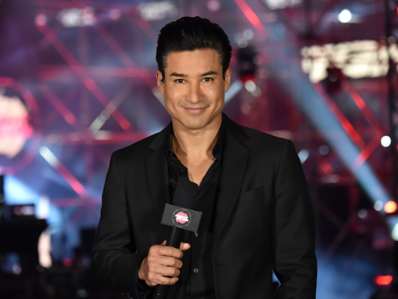 Industry News: Saved By The Bell, The Tony Awards, Elon Musk + More!